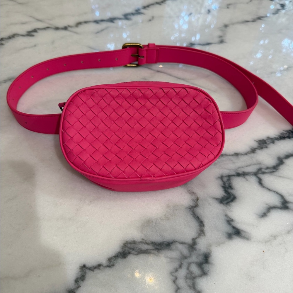 Bottega Veneta Napa Intrecciato Belt Bag (Pink Leather)